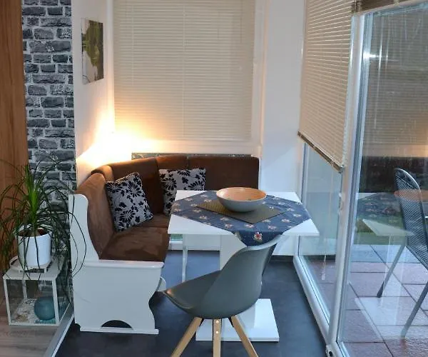 Am Birkenwaeldchen - Motzener 150m Appartement *